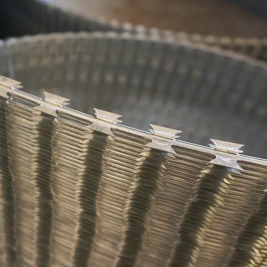 Galvanized Iron Wire/Blade/Razor Barbed Wire